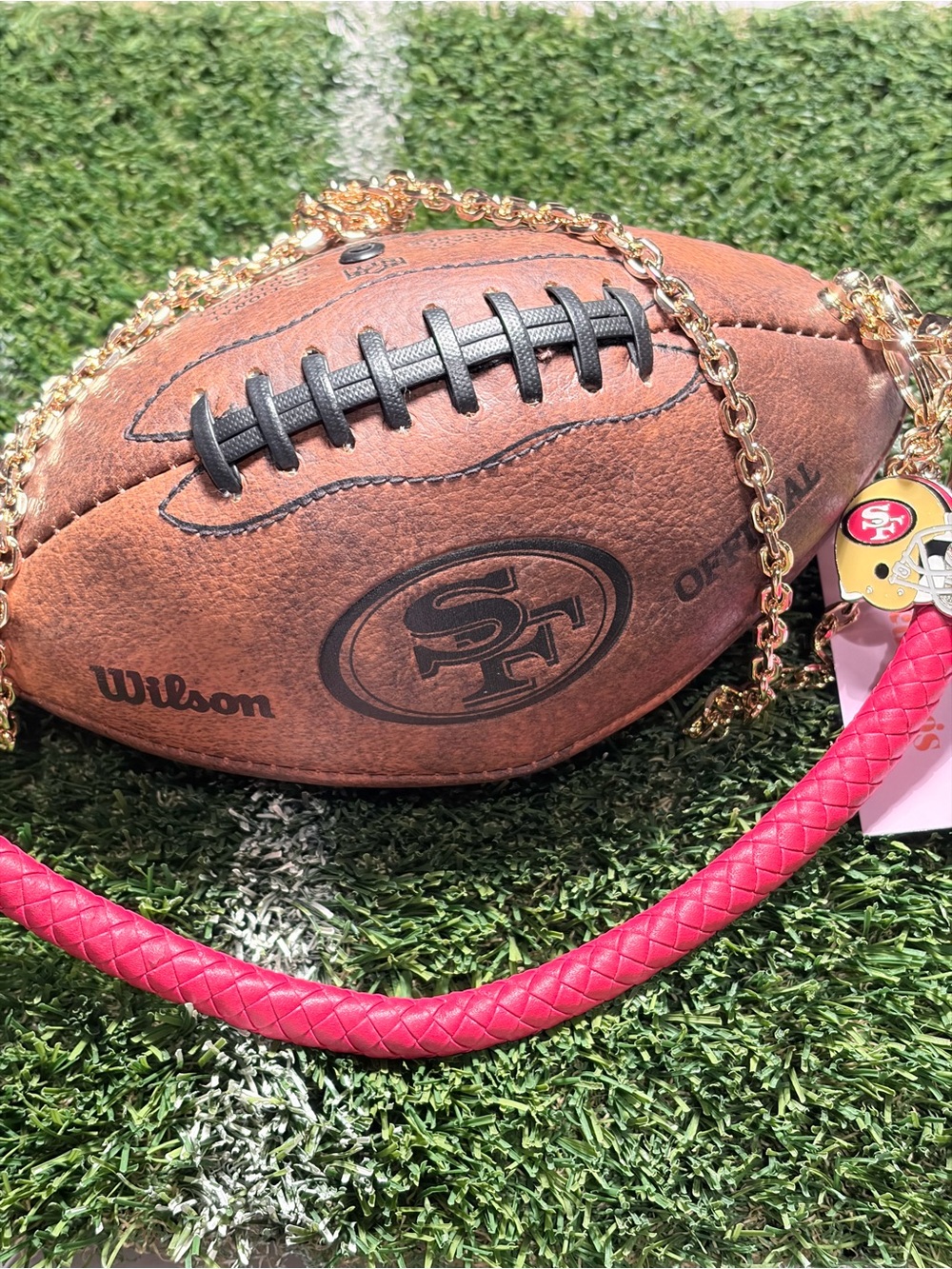 Wilson San Francisco 49ers Vintage Football Crossbody Bag - Red Accent handle